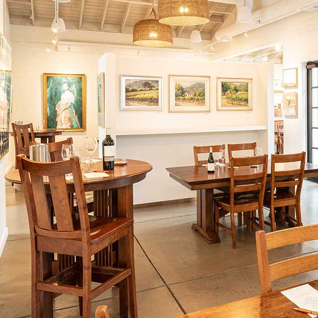 art and wine gallery